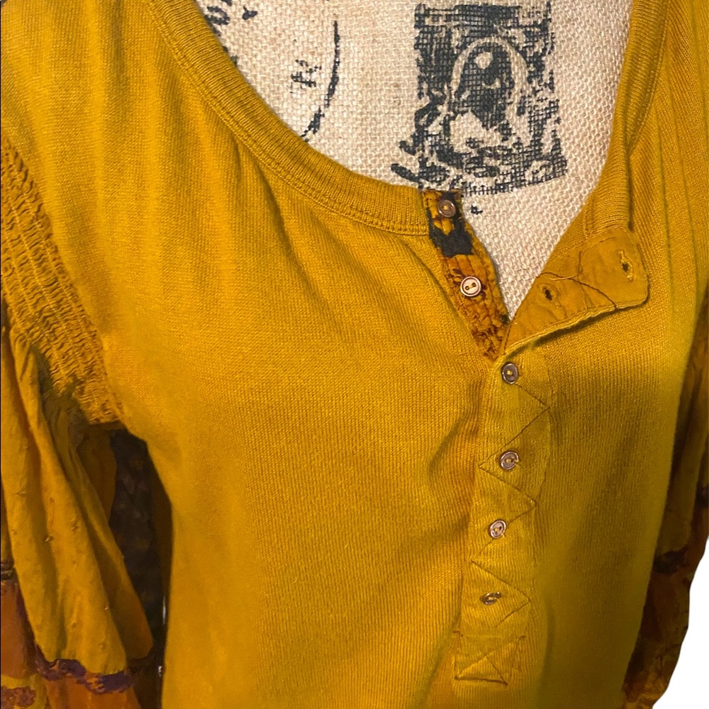 Free People Yellow Light Magic Henley Blouse Sz Small - Picture 5 of 9